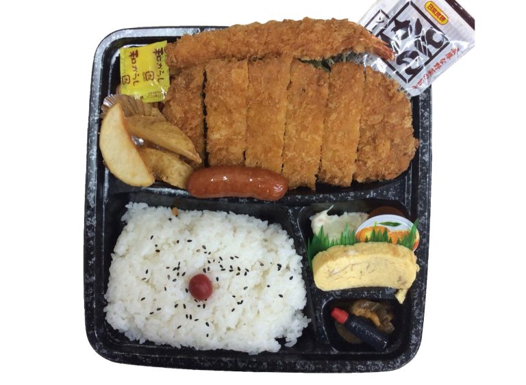 とんかつデラックス